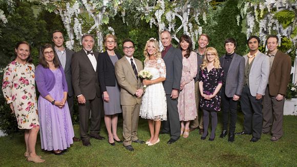 Em "The Big Bang Theory": na 10ª temporada, Leonard e Penny se casam. Confira as fotos!