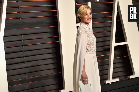 Elizabeth Banks é uma das celebridades que apoiam Hillary Clinton