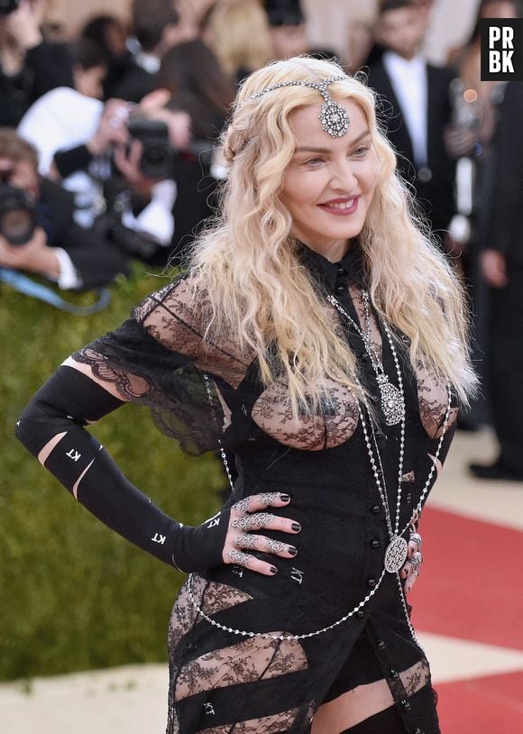 Outra eleitora muito famosa de Hillary Clinton é Madonna