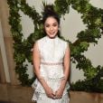 Vanessa Hudgens usa look total white no ELLE Women In Hollywood Awards 2016