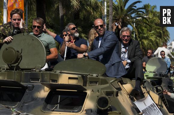 Dolph Lundgren, Jason Statham e Harrison Ford divulgam "Os Mercenários 3" no Festival de Cannes