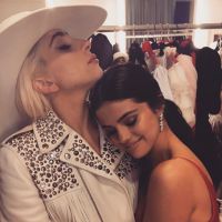 Selena Gomez e Lady Gaga atingem 1 milhão de likes no Instagram com foto do American Music Awards!