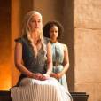  Em "Game of Thrones", com o final da quarta temporada, o que ser&aacute; que Khaleesi (Emilia Clarke) vai fazer para chegar ao Trono de Ferro? 