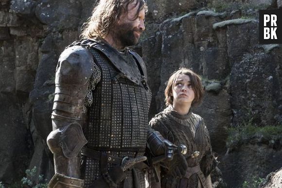 Em "Game of Thrones": Cão de Caça (Rory McCann) e Arya (Maisie Williams) chegam ao seu destino final, será o fim dessa dupla?