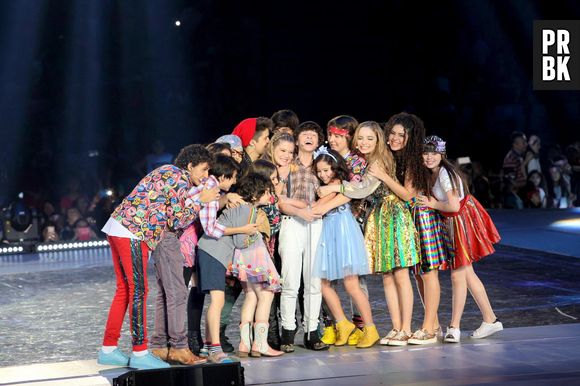 Com Larissa Manoela e João Guilherme Ávila, show de "Cúmplices de um Resgate" volta a ser exibido pelo SBT com músicas inéditas!