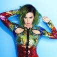  A artista Katy Perry usou o mesmo vestido de Fernanda Lima para estampar a capa da "Cosmopolitan" 