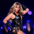 Antes de se tornar uma diva da música, Beyoncé ajudava a limpar o salão de beleza de sua mãe, Tina Knowles