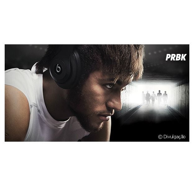 Fifa proíbe Neymar e outros jogadores de usaram "Beats": Headphones da Apple