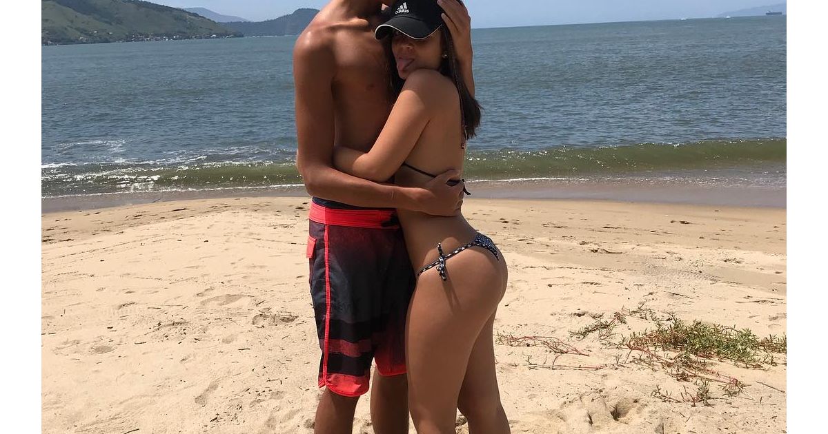 Sexos Na Praia