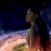 Ariana Grande em "God Is a Woman": 15 imagens do clipe para você usar de capa no Facebook