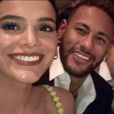 Bruna Marquezine se reveza entre gravações finais e compromissos com Neymar
