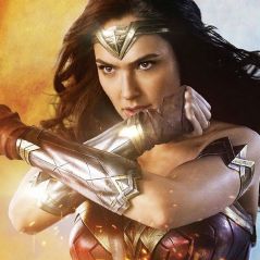 Mulher-Maravilha bissexual? Fãs fazem abaixo-assinado para que heroína se assuma