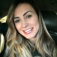 Andressa Urach declara apoio ao Bolsonaro e seus GIFs são "proibidos" de circular pela internet