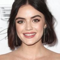 Lucy Hale diz que reunião de "Pretty Little Liars" pode acontecer e a gente não tá sabendo lidar