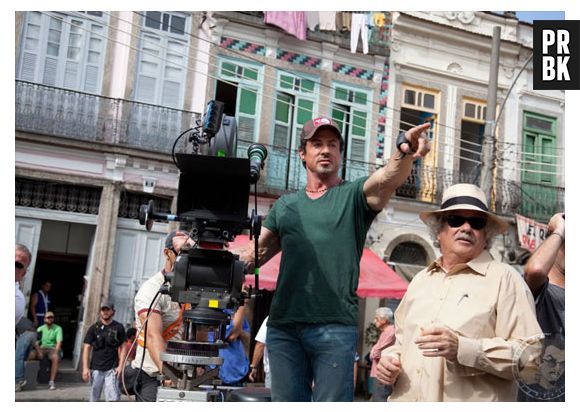 Sylvester Stallone gravou no Rio de Janeiro o primeiro filme da franquia "Os Mercenários"