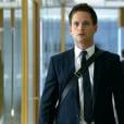  Patrick J. Adams, noivo de Troian Bellisario, estrela a série "Suits" 