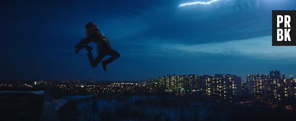 Shazam se transforma em novo teaser do filme "Shazam!"