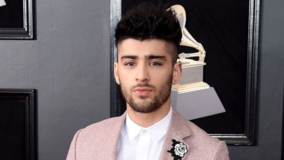 Zayn e Zhavia lançam clipe de "A Whole New World" para o filme "Aladdin" e estamos apaixonados!