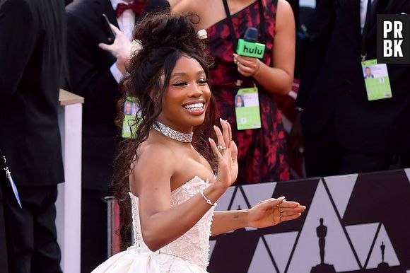 SZA relatou o episódio de racismo em abril e Rihanna tomou as providências