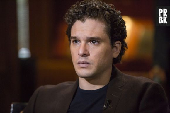 Representantes de Kit Harington explicaram que o ator não está na rehab