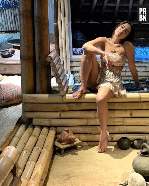Anitta de férias: cantora está na Indonésia com Pedro Scooby