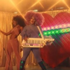 Gloria Groove e IZA estão simplesmente maravilhosas no videoclipe de "YoYo"