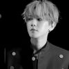 Baekhyun do EXO lança mini álbum com direito a MV da música "UN Village"