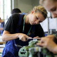 Está na dúvida de qual profissão seguir? Estas são as 5 carreiras em alta mais promissoras