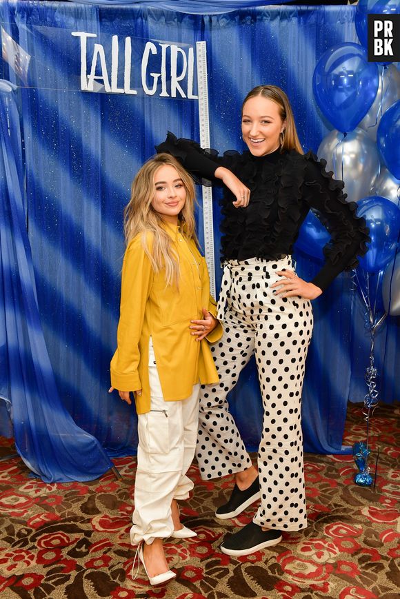 "Crush à Altura": Sabrina Carpenter e Ava Michelle serão irmãs no filme