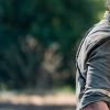 Ator Lennie James adianta o que já sabe sobre os filmes de "The Walking Dead", com Rick Grimes (Andrew Lincoln)