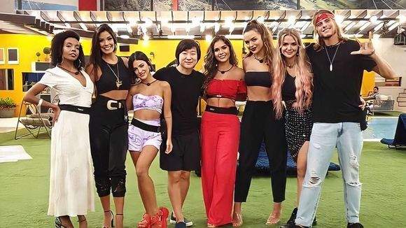 Nada de comunidade hippie! Thelma já sabe com quem vai manter a amizade depois do "BBB20"