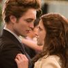 Autora de "Crepúsculo" confirma lançamento de novo livro