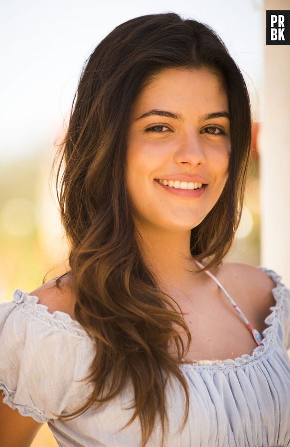 Julia Dalavia será Helena na primeira fase de "Em Família"