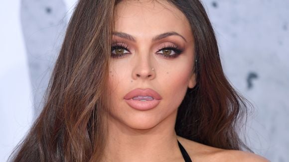 Jesy Nelson se afastará Little Mix por tempo indeterminado para cuidar da saúde