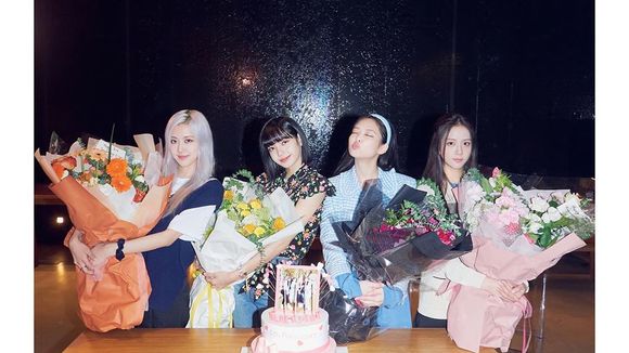 BLACKPINK publica vídeo misterioso sobre grande anúncio e inclui Rio de Janeiro na lista