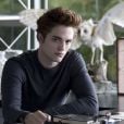 "Crepúsculo": Edward Cullen, interpretado por Robert Pattinson, era reservado e solitário