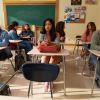 "Eu Nunca": quem Devi (Maitreyi Ramakrishnan) vai escolher na segunda temporada? Ben (Jaren Lewison) ou Paxton (Darren Barnet)?