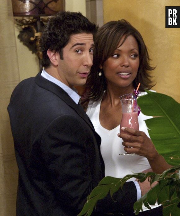 Charlie Wheeler (Aisha Tyler) é uma das poucas personagens negras de "Friends" e que apareceu em apenas 9 episódios