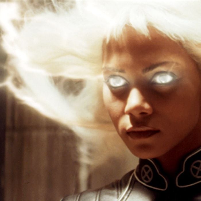 Tempestade (Halle Berry), mesmo sendo super poderosa, não foi tão explorada na franquia &quot;X-Men&quot;
