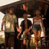 Netflix libera sinopse da 2ª temporada de 'Outer Banks': 'Os US$ 400 milhões ainda estão em jogo, mas será que a revelação de um novo segredo vai reunir o grupo para mais uma missão? A aventura de uma vida os aguarda, mas navegar em novas águas leva os nossos Pogues a fazerem tudo o que podem para saírem vivos dessa'