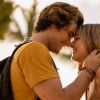 "Outer Banks": John B (Chase Stokes) e Sarah (Madelyn Cline)  vão continuar foragidos pelas Bahamas na segunda temporada
