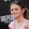 Joey King revelou qual foi sua cena favorita de gravar para "A Barraca do Beijo", em entrevista para a Glamour México