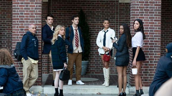 Listamos todos os principais problemas do reboot de "Gossip Girl"