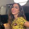 Anitta também mantém receita de fazer o que todo mundo gosta: "Se eu fizer só aquelas loucuras, não dá certo. Então eu faço os dois lados..."