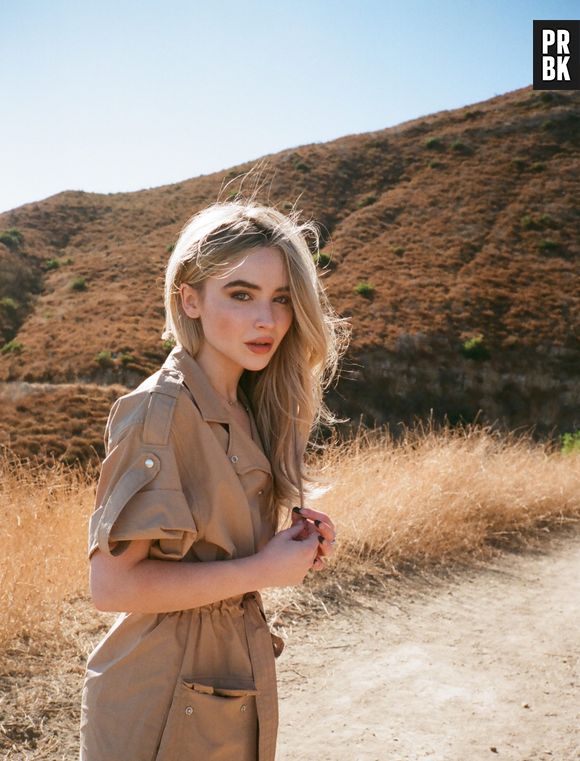 Sabrina Carpenter abre o coração em entrevista para Teen Vogue, confira!