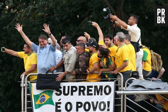 Bolsonaro choca com discurso irreal, com manipulação de dados