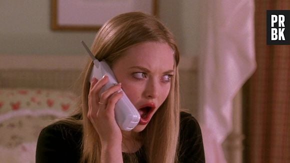 Karen (Amanda Seyfried) era uma das personagens mais incríveis de "Meninas Malvadas" e promoveu um dos momentos mais icônicos do filme quando revelou que seus peitos a avisavam quando ia chover