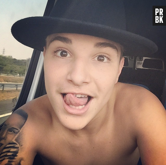 Estilo Justin Bieber? MC Gui não esconde que o ídolo teen é sua inspiração!