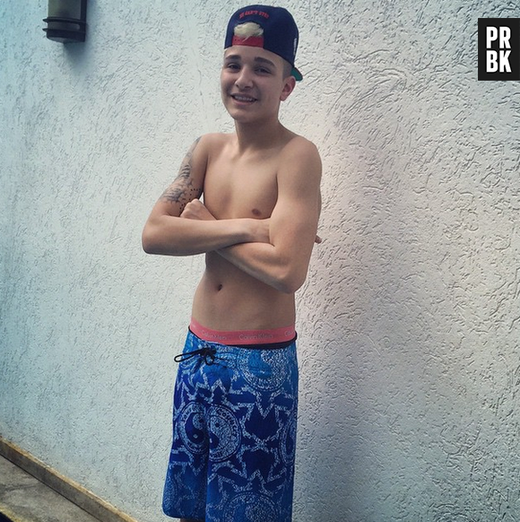 Alguém ai reparou na covinha do MC Gui? Ela faz o maior sucesso!