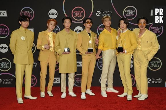 BTS: líder do grupo, RM, chamou a vitória de "Melhor Artista do Ano" de "um milagre"